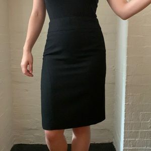 Black Banana Republic pencil skirt
